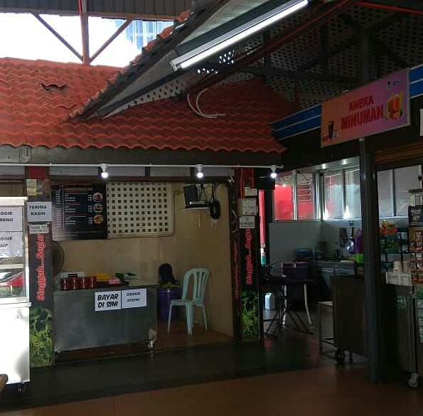 FamaNegeriPerak's tweet photo. Bagi Pengguna LebuhRaya #Plus Ke #Selatan boleh singgah ke #Agrobazaar #RNR #Tapah
JOM
#KopieSatu
#BuahBuahan #Tempatan
#ProdukIndustriAsasTani
#Produk #OrangAsli
#Makanan #Minuman #MasakanPanas
#LaksaTelurGorengBersarang #Ipoh
#UbiKayuRebus
Jom Singgah..
#FamaDiHatiRakyat https://t.co/QZCsj2EyIM