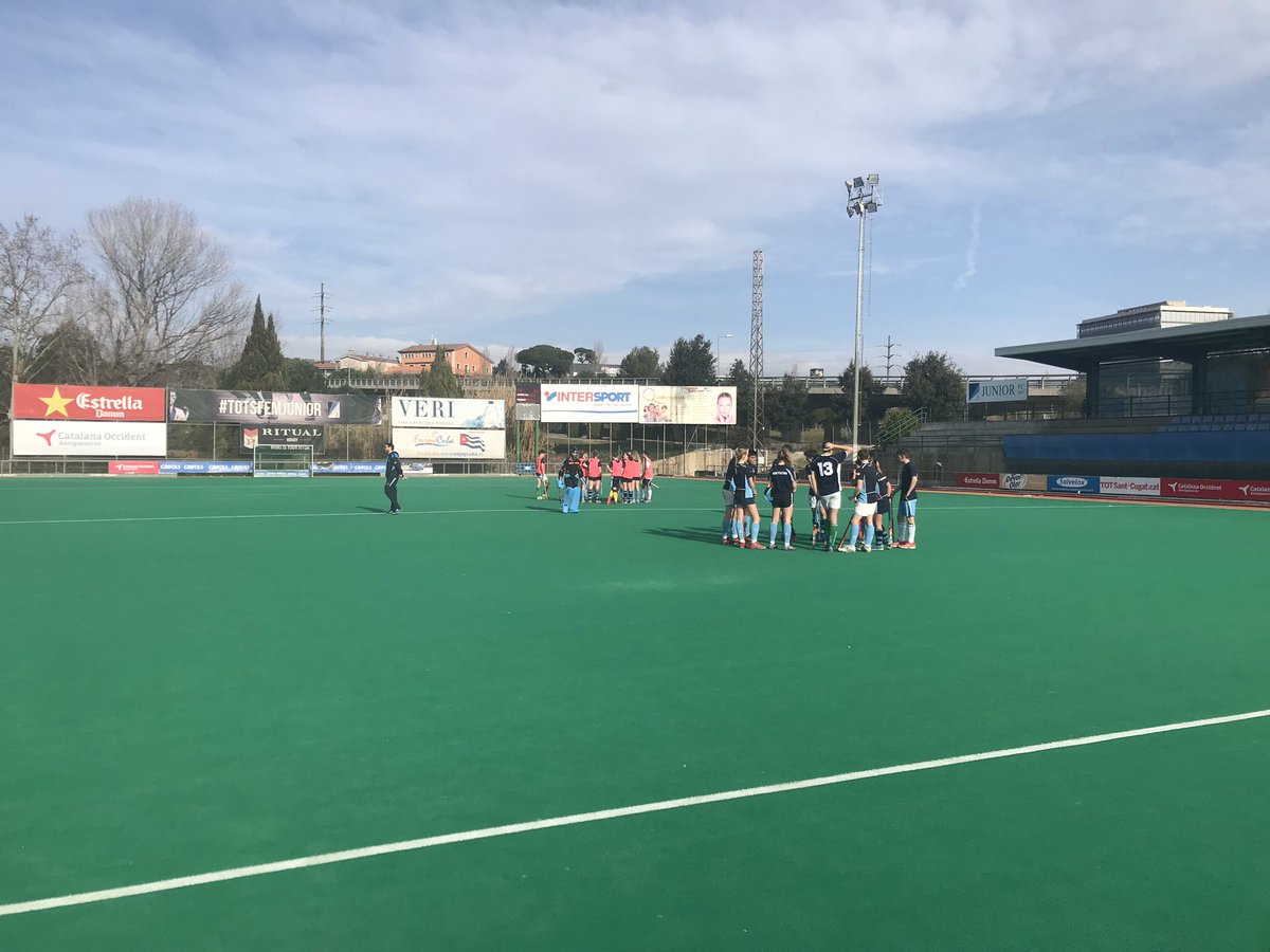 SportAtWells's tweet photo. Half time of the Magpies against the Panthers! #0-0 #playerled #TeamMayes #TeamPritchard 🇪🇸🏑 https://t.co/TzwIy8pX2R