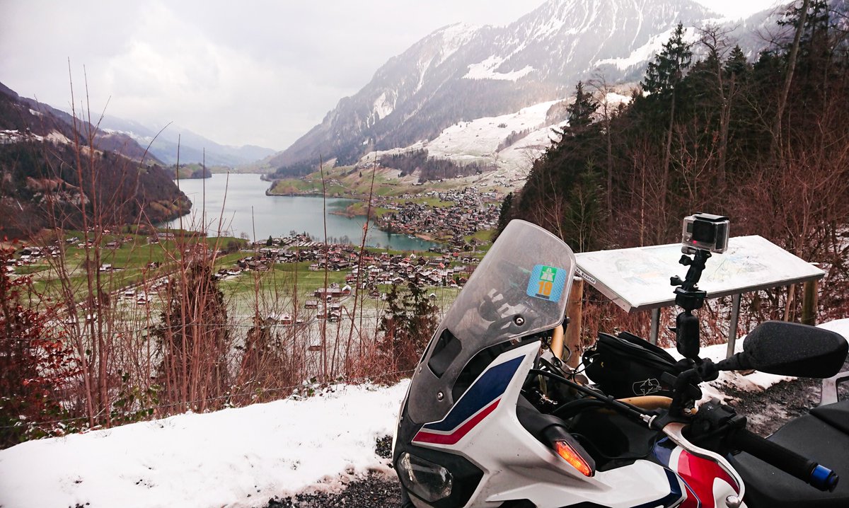 Ultimateaddons's tweet image. Now thats a view! 😱

Capture your ride with our range of action camera mounts. If you've already got a ball mount (25mm) all you'll need is an action camera adapter to capture those unforgettable moments.

📸 Daniel Dobson

#ultimateaddons #gopro #actioncameramount #honda