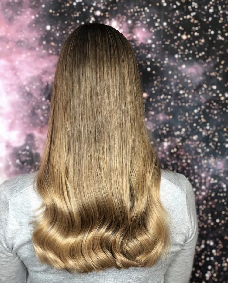 inioma_'s tweet photo. Happy weekend✨ #naturallook #balayage #chantaleforinioma #iniomaloveslonghair https://t.co/XKO19b5WR1