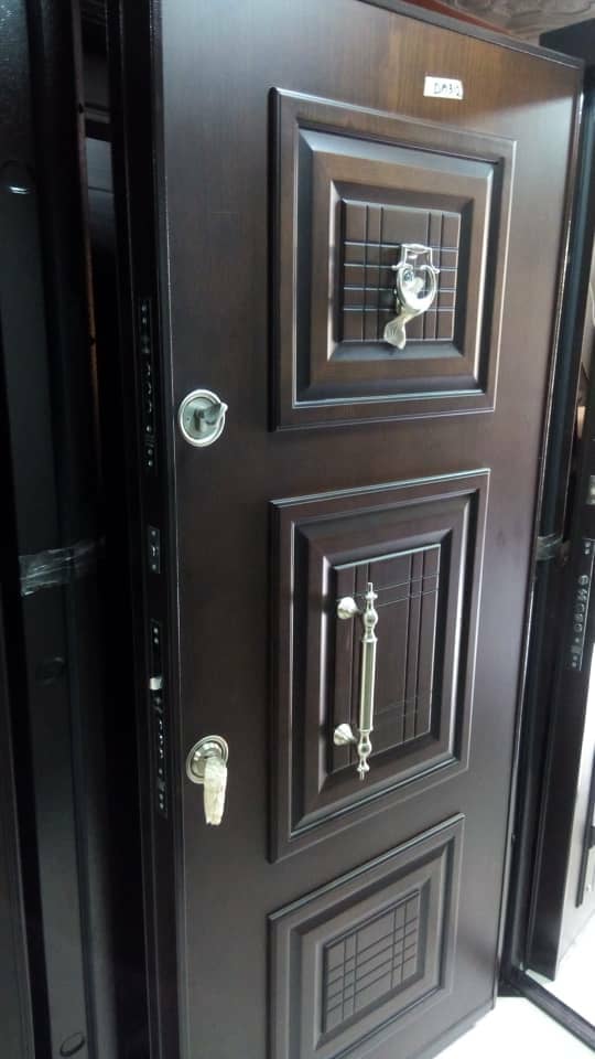 DoorsNice's tweet image. They're special doors
The frames are adjustable
They're armored 
They're also called luxury doors
they vary in fits (3fit, 4fit, 5fit)
contact for order: 08022410305
via WhatsApp: 07038422483