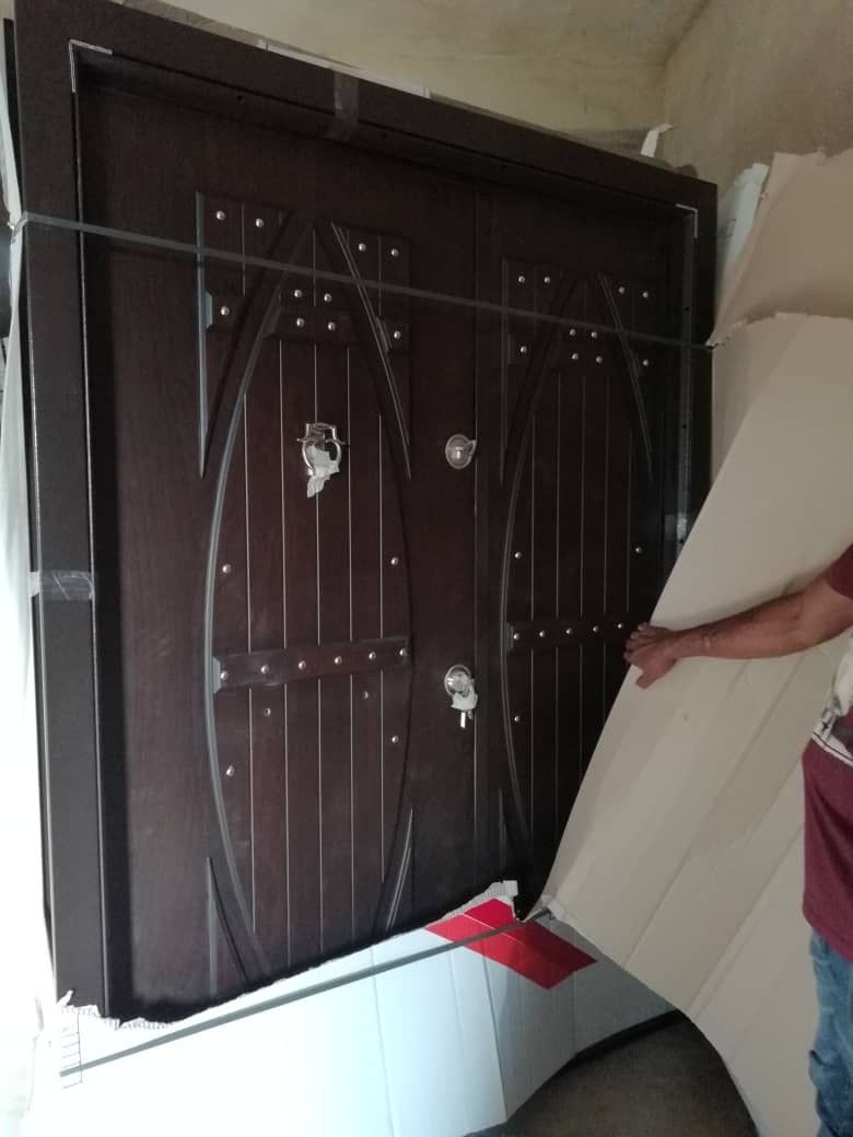 DoorsNice's tweet image. They're special doors
The frames are adjustable
They're armored 
They're also called luxury doors
they vary in fits (3fit, 4fit, 5fit)
contact for order: 08022410305
via WhatsApp: 07038422483