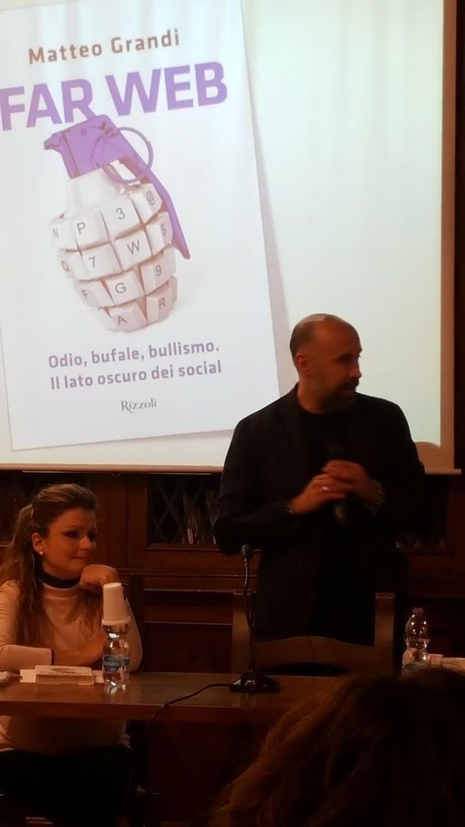 LiceoTodi's tweet image. #liceoTodi #FarWeb
Odio,bufale,bullismo. 
Il lato oscuro  dei social
@vincemm_ru @Sottobanco_Todi