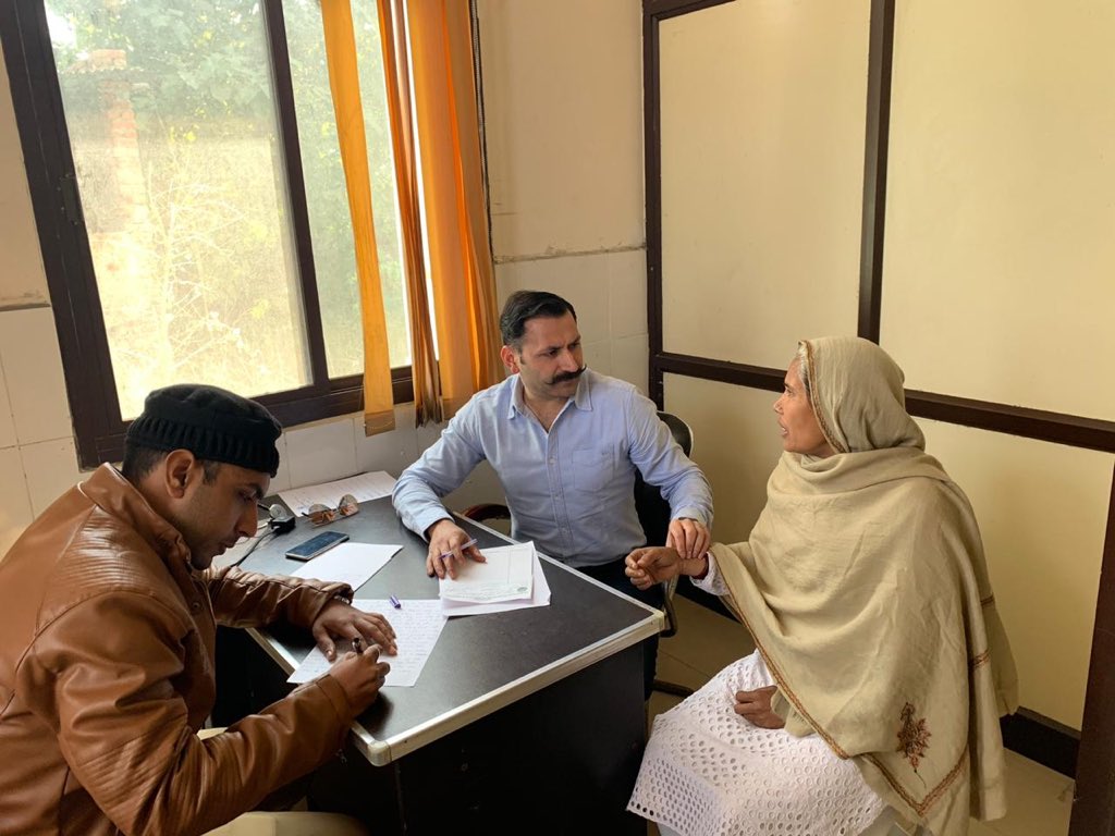 Catch few glimpses of FREE UNANI HEALTH CHECK-UP being organised by Hakeem Rais Unani Medical College and Hospital, Sambhal and #Yushfa on the occasion of #AYUSH #ZindagiRaheKhush #UnaniDay2019 #11feb #Unani #UnaniTibb #UnaniMedicine #NaturalHealing #NaturalMedicine #HerbalLife