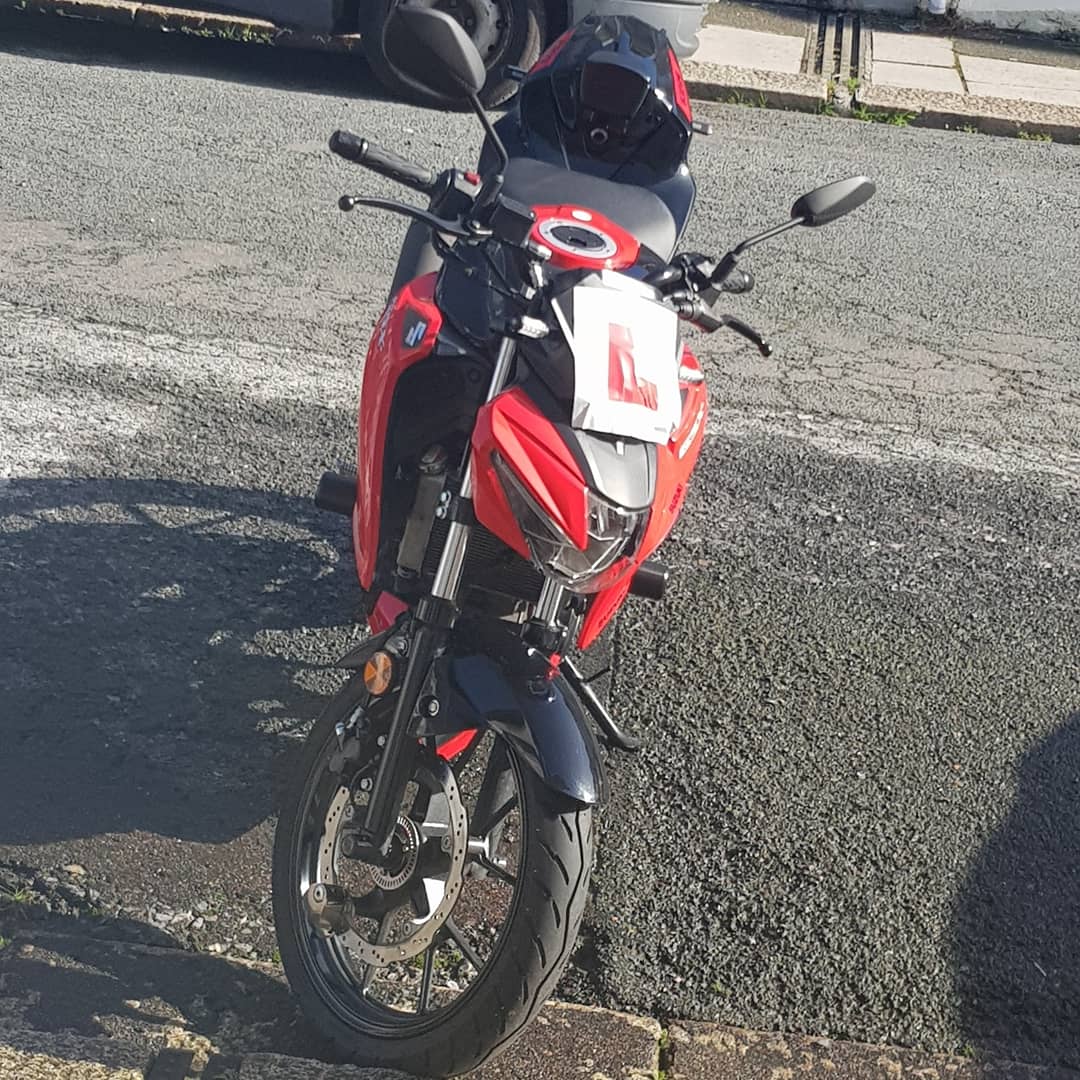 Fresh clean bike. #clean #bikelife #bike #suzuki #suzukigsxs125