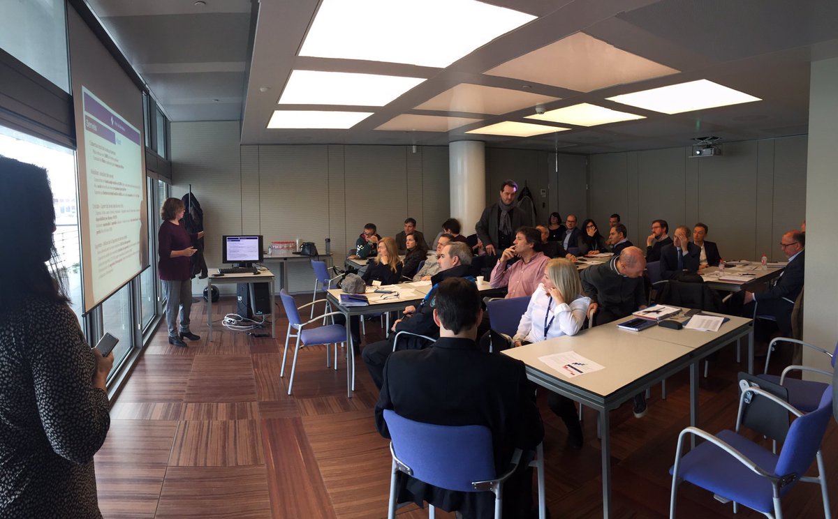 dmarcop's tweet photo. Avui workshop al @portdebarcelona per identificar els reptes per a la 4a edició del #SmartCATChallenge que aquest any serà sobre #SmartPort cc @jordiPuignero @mconesapages https://t.co/VSH3jcv5LI