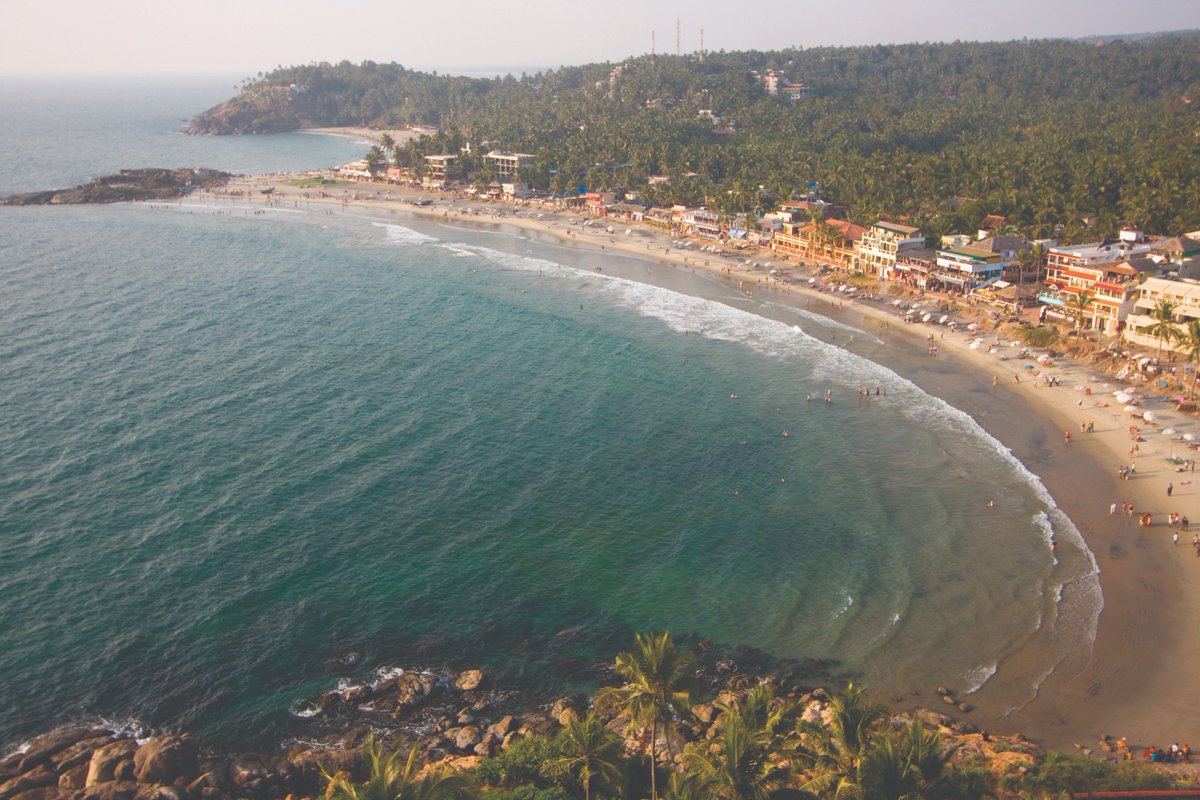 KeralaTourism's tweet image. It's time we stop associating Mondays with the beginning of a gruelling work week. We don't like to brag but here's what our Monday looks like.