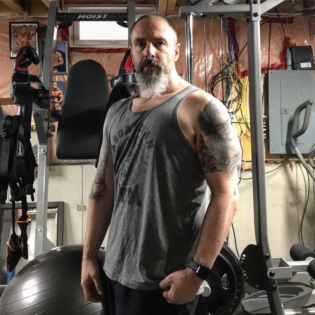 4020fit's tweet image. Rich, 49
instagram.com/p/BtvU1lOnc4H/
#fitover40 
#40isthenew20fit