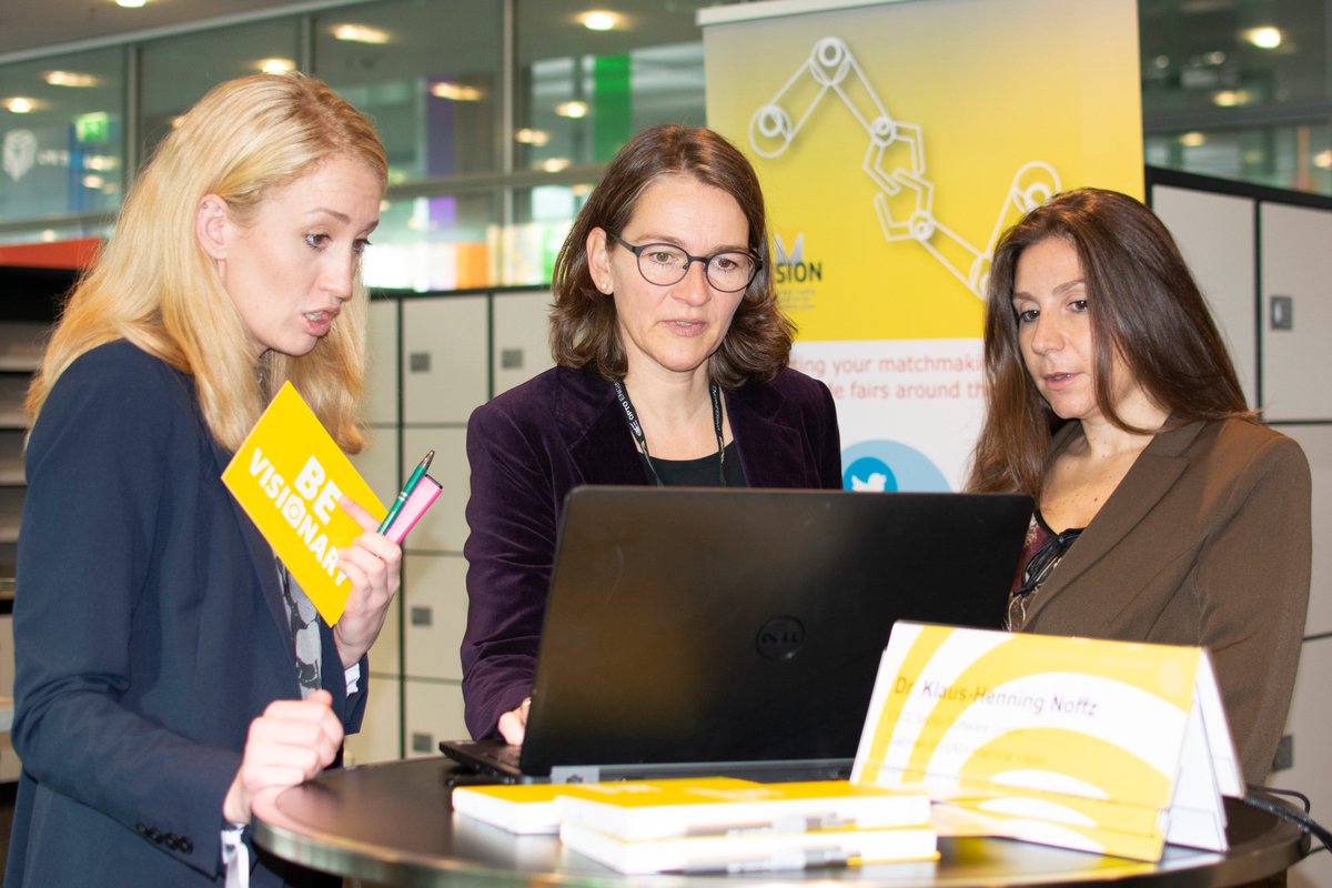 EU_BBB's tweet photo. 💡Take a look at what happened at the 10th &amp; last #EUBBB #matchmaking session @VISIONTrade Fair (Nov 2018), gathering hundreds of Machine Vision industry #SMEs and #Clusters from across the globe ⚙️👉https://t.co/xJiXkTxRXY https://t.co/GnX0bKuXco