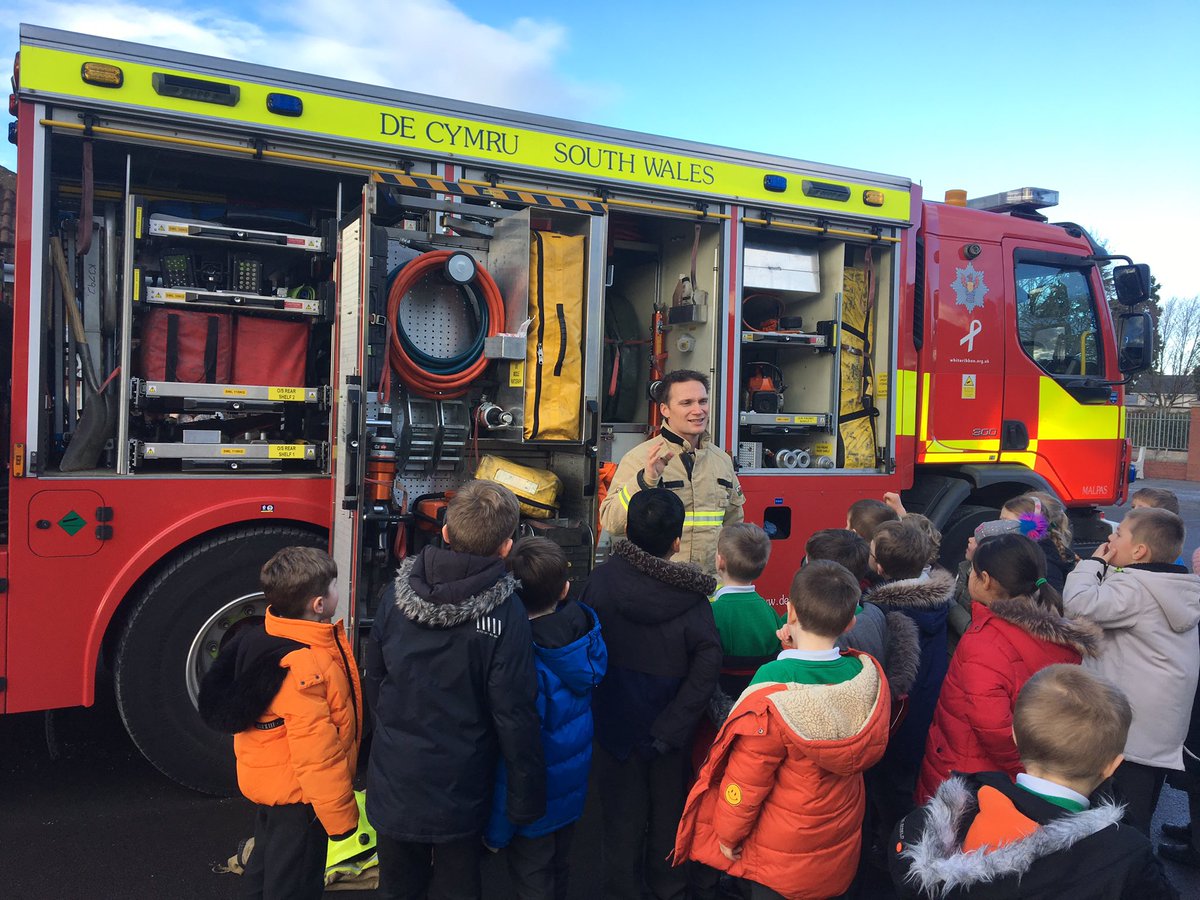 cwp_taff's tweet photo. The last two weeks have been very busy! We were learning about fire fighters and what they do to keep us safe! Dosbarth taff loved the visit from the fire fighters and learnt lots of important information! @cwprimary https://t.co/CR5jIQvtYc
