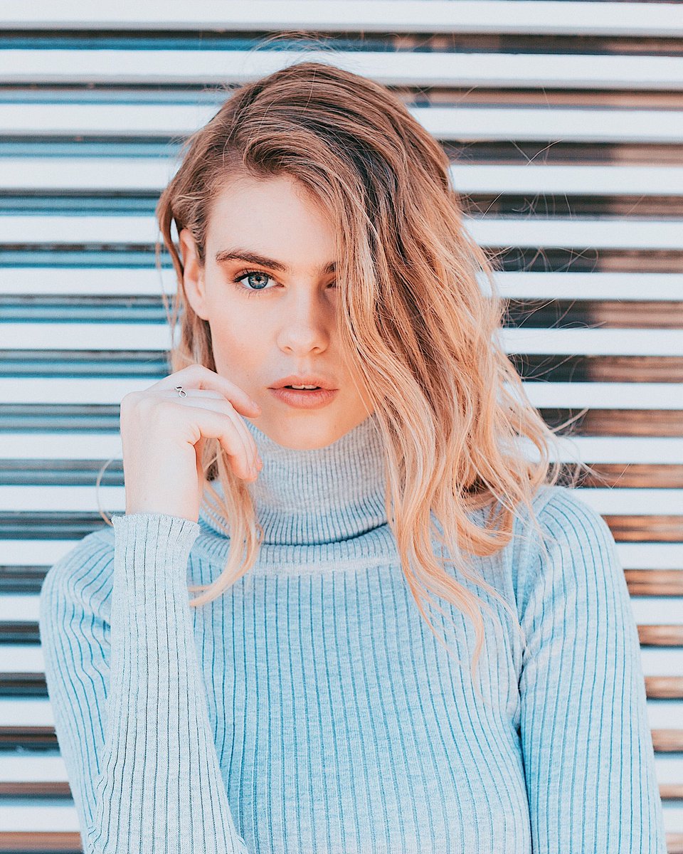 La saint valentin approche.. et nous avons le cadeau idéal 😉

Offrez-lui notre Revalia RD-2 ! 

Demandez un atelier beauté à domicile et une dreameuse viendra vous faire découvrir notre radiofréquence esthétique et révolutionnaire: 

revalia-dream.fr/vendeur-indepe…