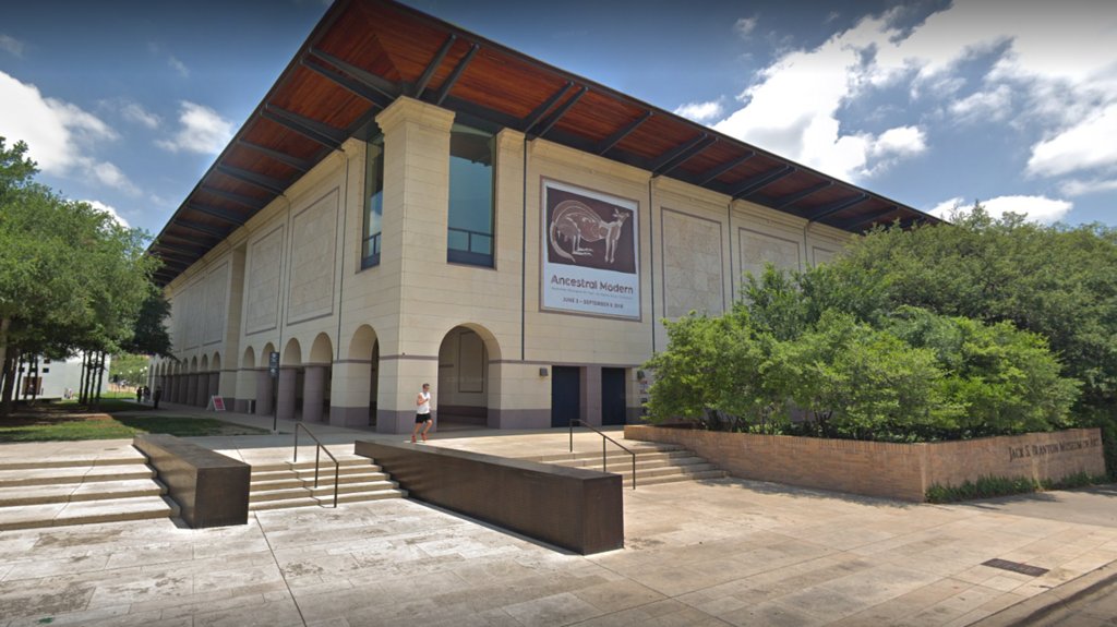 The Moody Foundation gives $20M to University of Texas museum bit.ly/2Dr9xtK