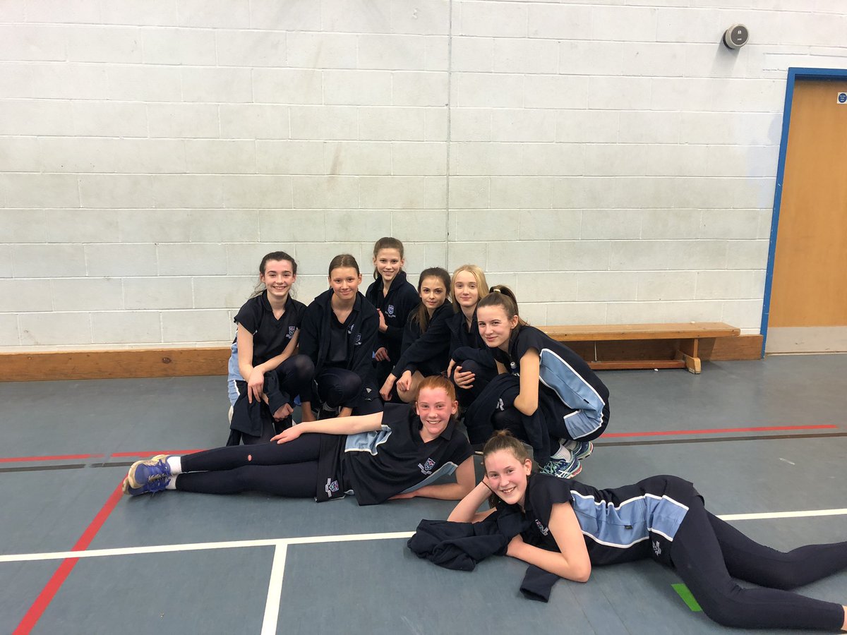 StMarysGXSports's tweet photo. A brilliant 17-5 win for the Year 8 Netball Team! Well done girls @StMarysSchoolGX #Year8Netball #StMarysGirlsCan https://t.co/QpZRzdjRFd