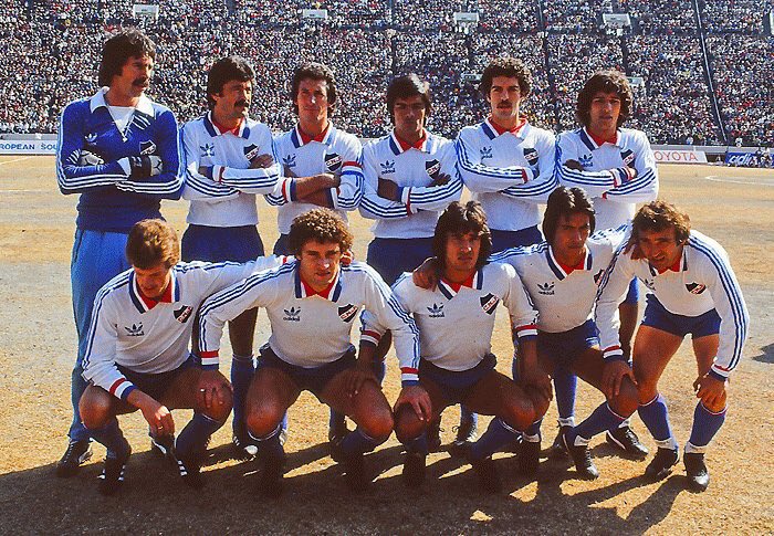 BolsoShop's tweet photo. Un día como hoy en 1981 #Nacional se consagraba campeón intercontinental por 2da vez. Salú Bolsilludos🏆🏆🌎 https://t.co/xYG3wsy5Lj