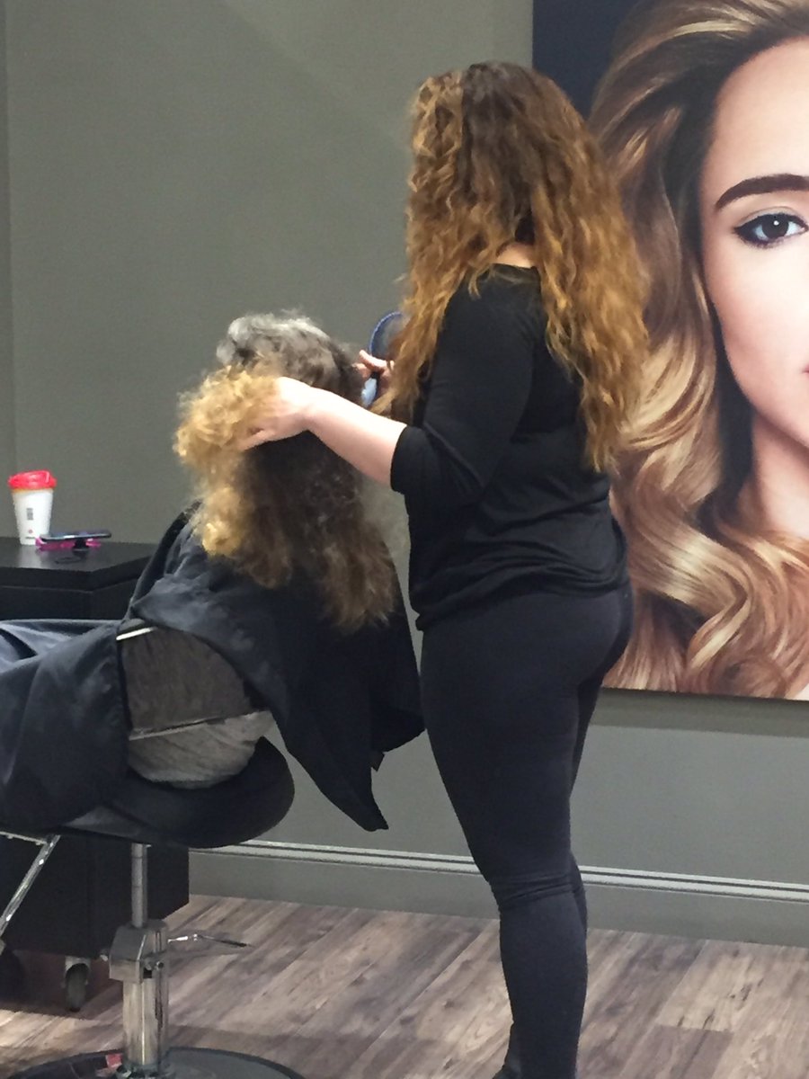 JHaberleyWTOV9's tweet image. The transformation begins! Final reveal planned for #NEWS9 #Midday @WTOV9 #magicmakeover