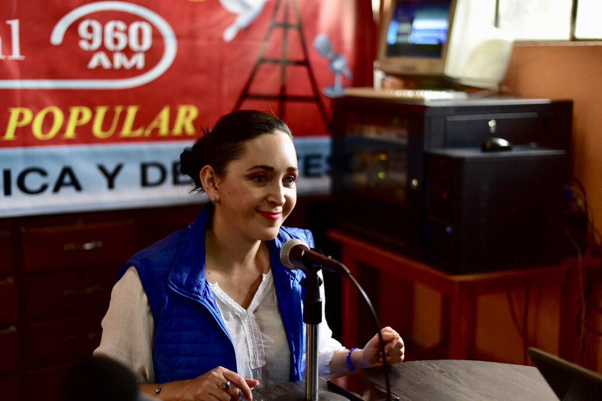 DoraOrdonezC's tweet photo. Hoy en radio @Sonoonda  conversamos sobre nuestro plan legislativo y nuestra propuestas de fiscalización. #PaúlAlcalde #DoraConcejal #Participa62 #JuntosLoHacemosBien https://t.co/53xASUbzID