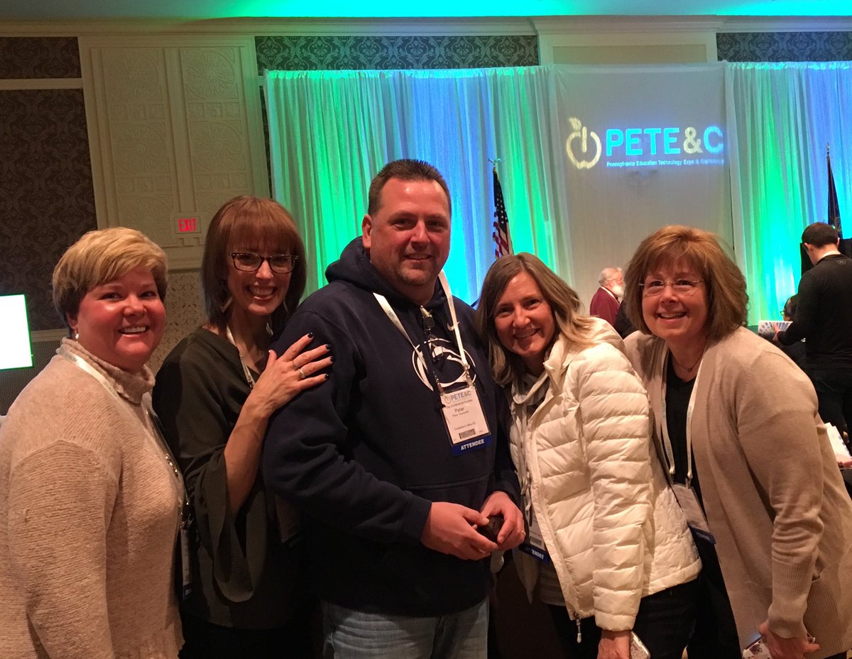 LYNSHAFFERCV's tweet photo. Braving the weather! Fearless CV ITI Teachers at PETE&amp;C! Doing for the TECH! #innovation #PETE2019 https://t.co/bPQs5KAQs1