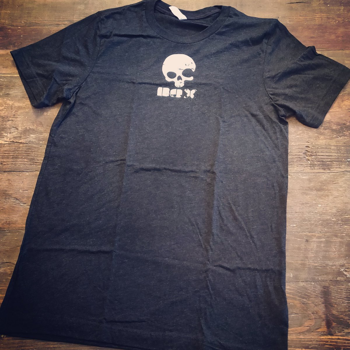 box_skull's tweet photo. Vintage #gymwear #gym #fitness #workout #bodybuilding #motivation #fitfam #fit #gymlife  #coffee #fitnessmotivation #fashion #leggings #sportswear #training #fitnessmodel #activewear #gymtime #healthy #girlswholift #gains #style #sport #physique #tshirts  #customtshirts #crossfit https://t.co/qgelmzi354