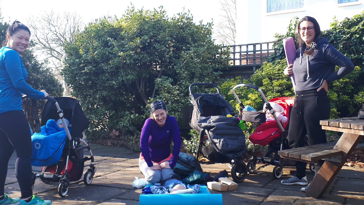 ChristineCoker1's tweet photo. @ourparksuk @parkcafeqp @brentcouncil @merrell #naturesgym
My Queens!
#queenspark #mums #pressups #squats #buggyexercise #babies #healthybacks #pilateseverydamnday #christinestellacoker #walkinworkout https://t.co/smTuETgZGe