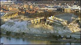 3RiversStadium's tweet photo. It’s been 18 long years since they killed me. But my memory lives on in your hearts. Feel free to RT and share a fond memory of me today. I love you Pittsburgh! #BurghProud #HereWeGo #LetsGoBucs https://t.co/iaZVFdb5da