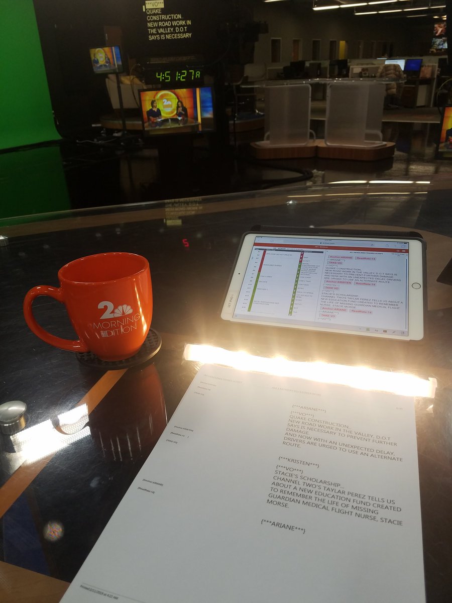 KristenKTUU's tweet photo. Happy Monday! I'll be filling in on the desk for the Morning Edition all week. Tune into Channel 2, or catch our livestream on NBC from 5-7 🌞 https://t.co/mh5MZOLcR4