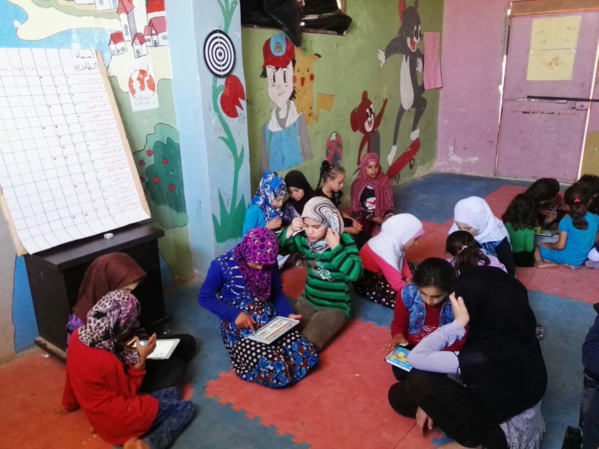 TSF_Intl's tweet photo. On #WomenInScience Day, find out how TSF is teaching basic programming skills to Syrian refugee girls to intorduce them to the fascinating world of science and tecnology. #TSF_Syria #TSF_Education https://t.co/JgIepyQcwp https://t.co/f97TQvhiU1