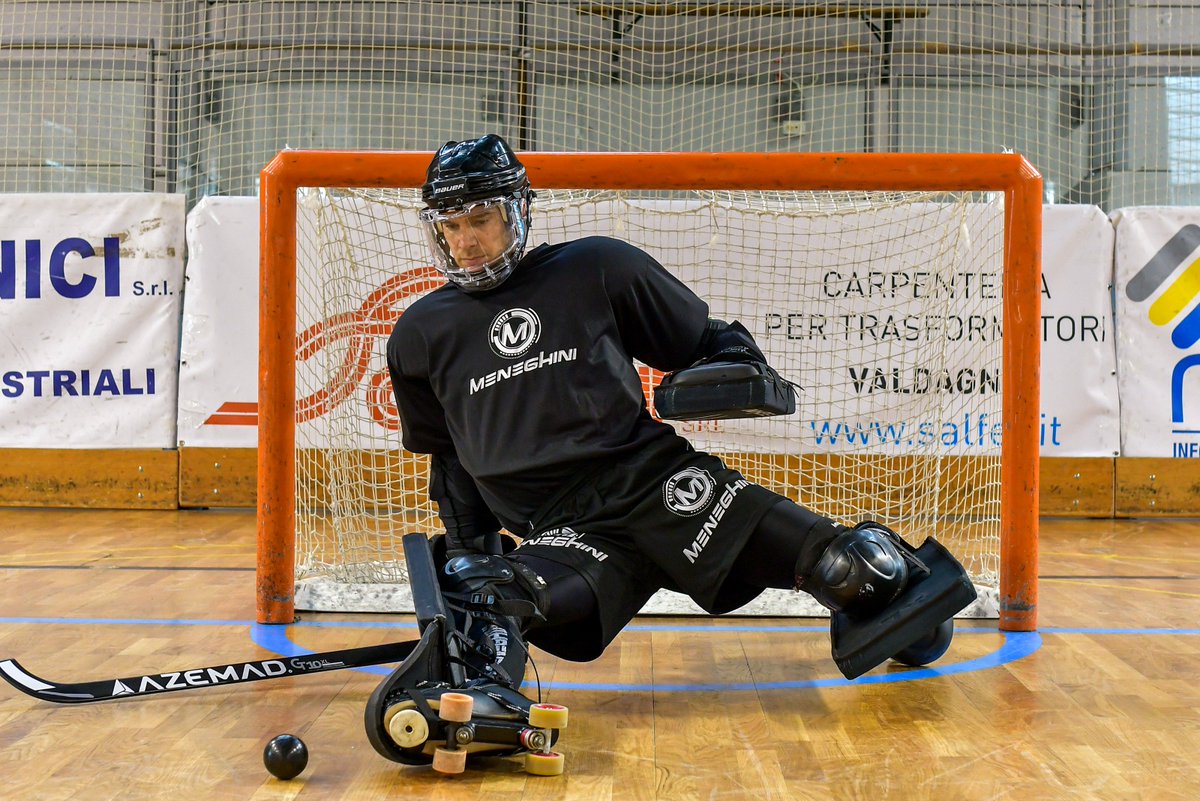 Em trobo en la fase final d'un projecte personal que fa molt anys que vull tirar endavant, ESCRIURE UN LLIBRE SOBRE PORTERS D'HOQUEI PATINS.

Busco patrocinadors i col·laboradors que m'ajudin en aquesta aventura. 

Qualsevol interessat contactar amb guillem_tt@hotmail.com