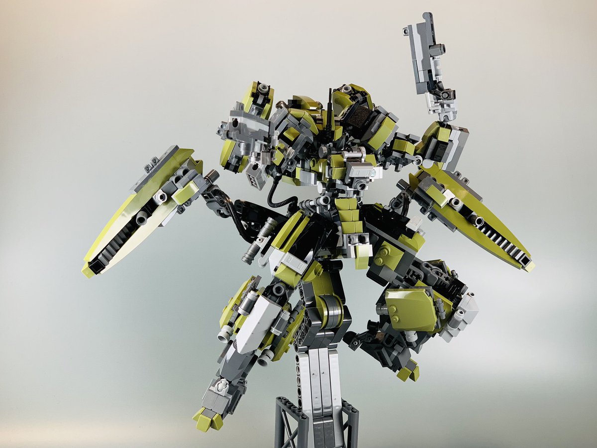 00Boot's tweet photo. 「quetzal」
 #LEGO #レゴ #レゴロボ https://t.co/aOj591Edru