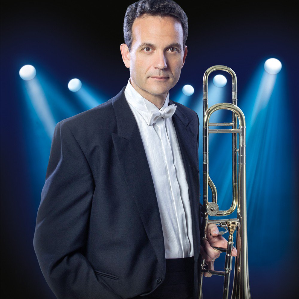 LowBrass_Store's tweet photo. ¡Tenemos la semana al completo!🗓

Os recordamos que mañana comienza el @MiraphoneGerman #Tuba &amp; #Trombon Tour con Salvador Tarrasó Aledón y Pablo Fernández.

Del 12 al 14 de Febrero en Murcia, Alicante y Valencia, respectivamente. https://t.co/H59NutQoj9