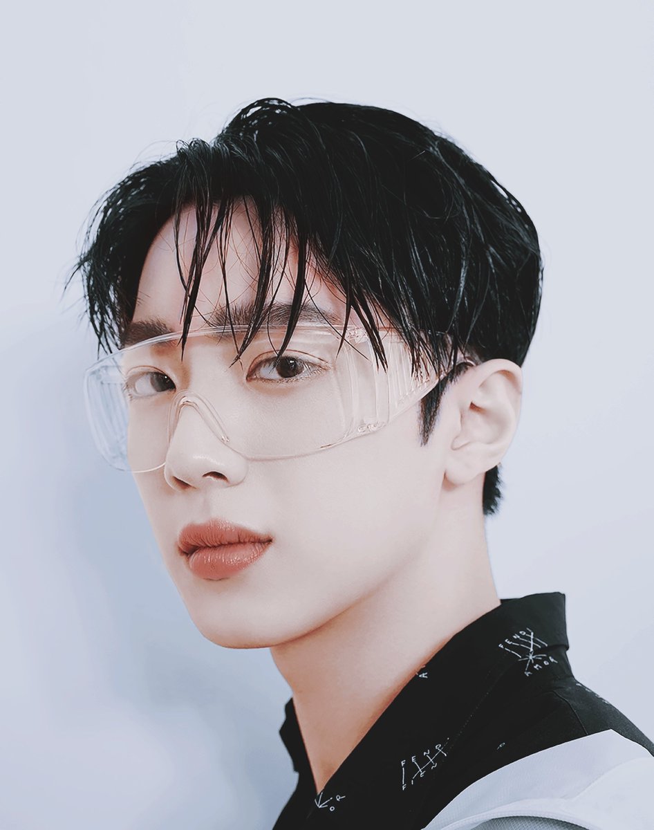 Shibaguan_'s tweet photo. NYLON #관린 #라이관린
https://t.co/YhuPgO37Wg https://t.co/oFCSsRkFbl