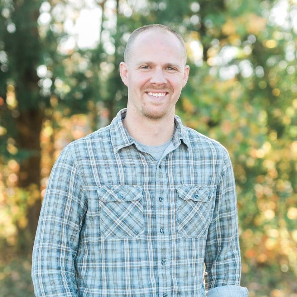 PASTOR Q&A
@MagazineTCC asked some local pastors what book (other than the Bible) inspired them. @jeffgeyer of South Ridge Church chose “Proof” by DanielMontgomery. Read why on pg.16 at TheCountyConnector.net.
#StaffordVa #FXBG #SpotsyVA 
#CommunityOfFaith