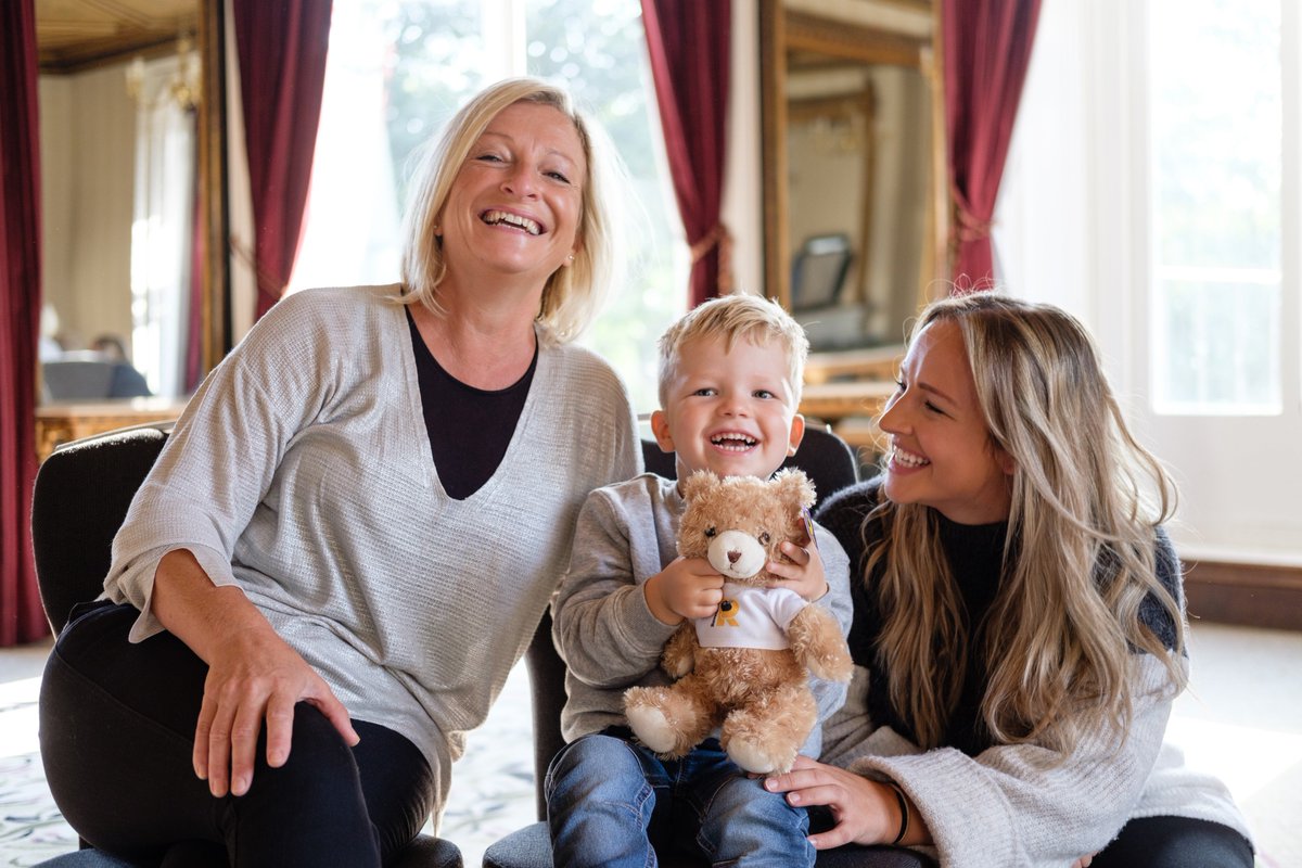 WPCancerCharity's tweet photo. THANK YOU for supporting our Christmas Star Appeal ⭐️ Because of you, we raised £39,000 to support more families like Gracie's 💜 "Thank you to everyone who donated in response to my story. I'm so happy to be part of something that's raised money for a service that saved my life" https://t.co/34TPVgt2V2