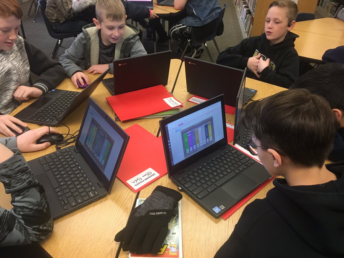 Fourth graders are practicing alphabetizing and decimal ordering by playing a library shelver game! <a href="/library_hub/">South Elementary School Library</a> @SouthNeosho