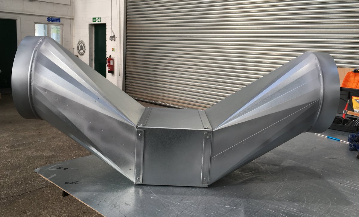 ductwork_g's tweet photo. Need to get under something?
#duct
#ductwork
#ducting
#extraction
#ventilation https://t.co/K4RPcxRO1K