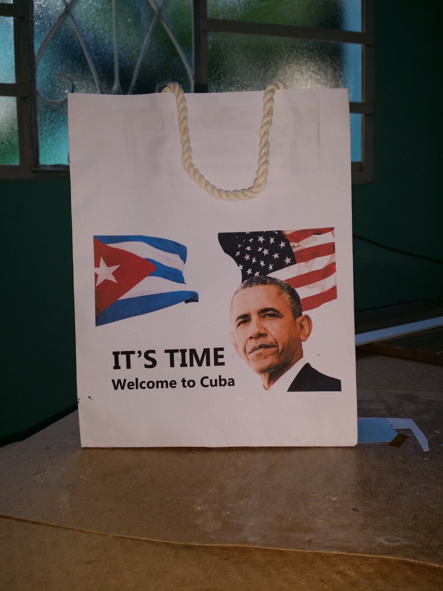 Adorgraf's tweet photo. #Adorgraf #HechoenCuba #HechoaMano #Paper #Bags #President #Obama #Was #Cuba https://t.co/SKRB5iZ1Ll