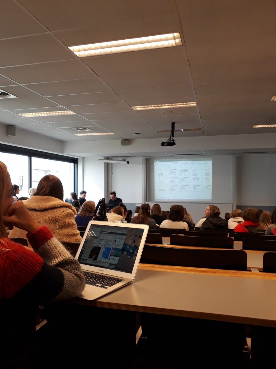JolineVergauwen's tweet photo. Bespreking TIB-project met AP-studenten #mastermpc #uantwerpen #aphogeschool #tibproject https://t.co/gsuC1aQz4z
