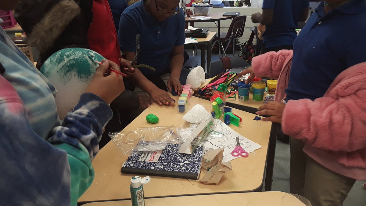 Toneka5th's tweet photo. 5th Graders are using the engineering design process to develop plant and animal cell models...100% student engagement! TAG We're It!
@drwpedwards
@DrSharpe3 @WeemsYolanda @pattoneducator https://t.co/cuYGaziRIy