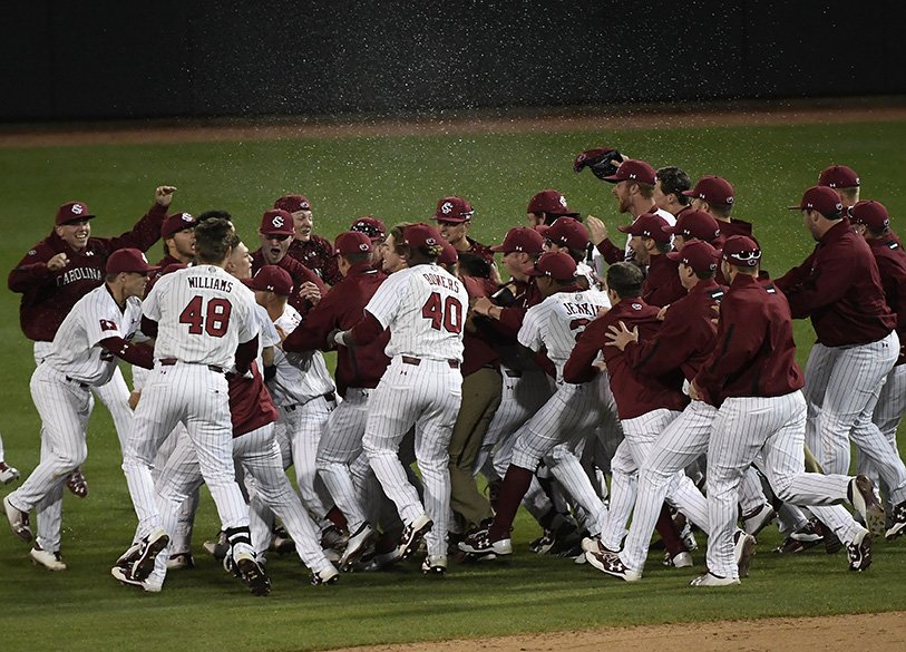 GamecockBSB's tweet photo. That feeling when it's game week!! #4Days #Gamecocks https://t.co/lJ7HjoEf4w