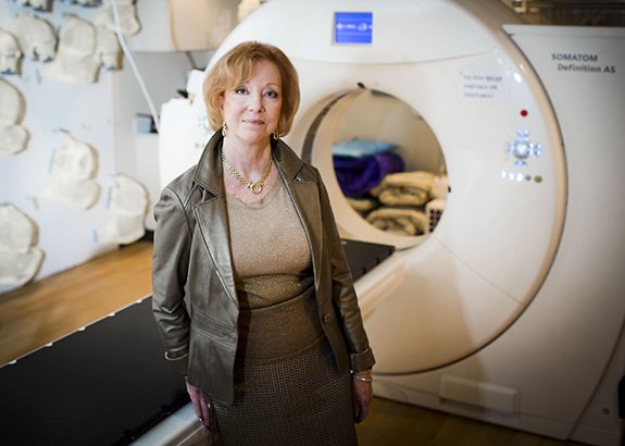 WinshipAtEmory's tweet image. Winship nurse researcher Deborah Bruner, RN, PhD (@DeborahWBruner1) is among the #womeninscience whose achievements are recognized today by @theNCI Community Oncology Research Program (NCORP) on International Day of Women and Girls in Science. ➡️ bit.ly/2GBM5gm