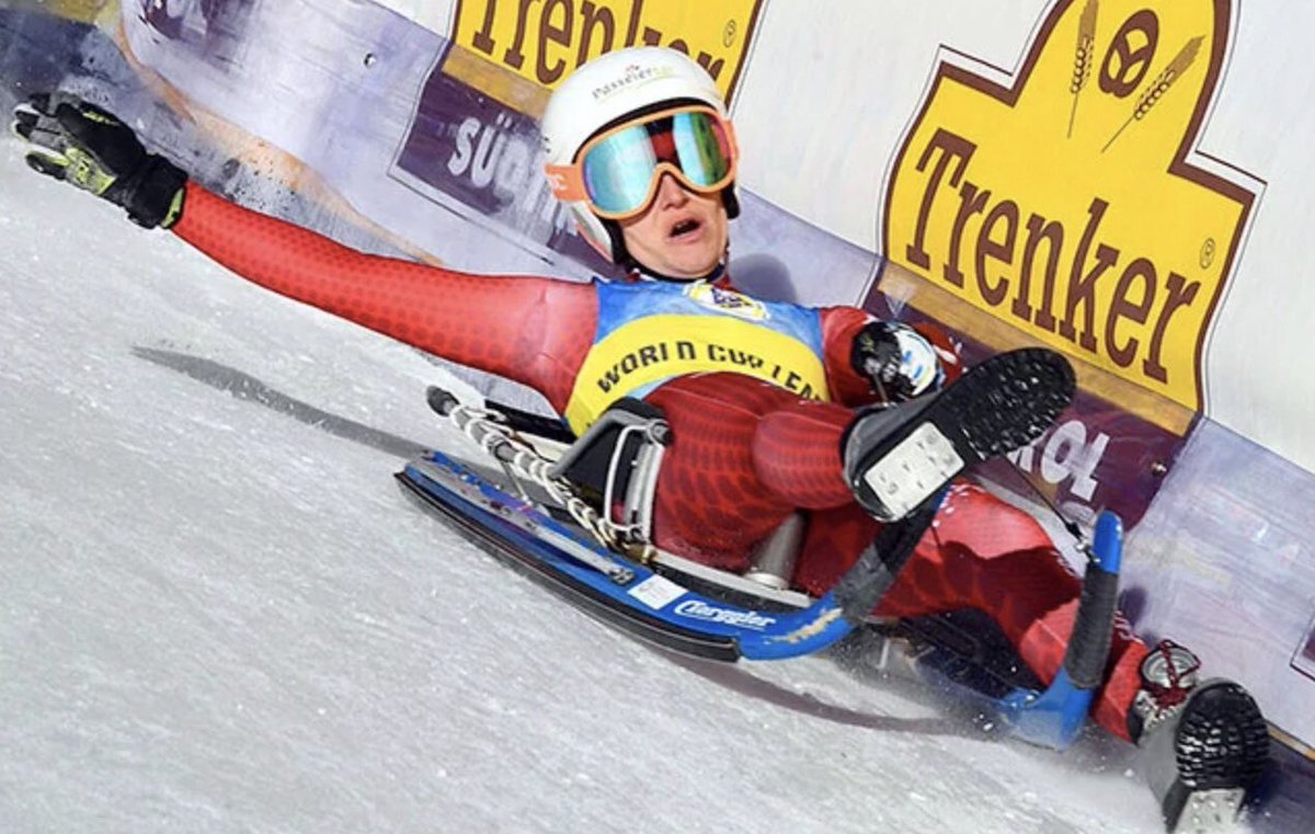 Coninews's tweet photo. Strapotere azzurro! 💙
A Vatra Dornei l’Italia 🇮🇹 dello #slittino su pista naturale si assicura con una tappa di anticipo due Coppe del Mondo 👇
🏆 Patrick #Pigneter e Florian #Clara nel doppio
🏆 Evelin #Lanthaler nel singolo femminile https://t.co/nnXc9wNn2N