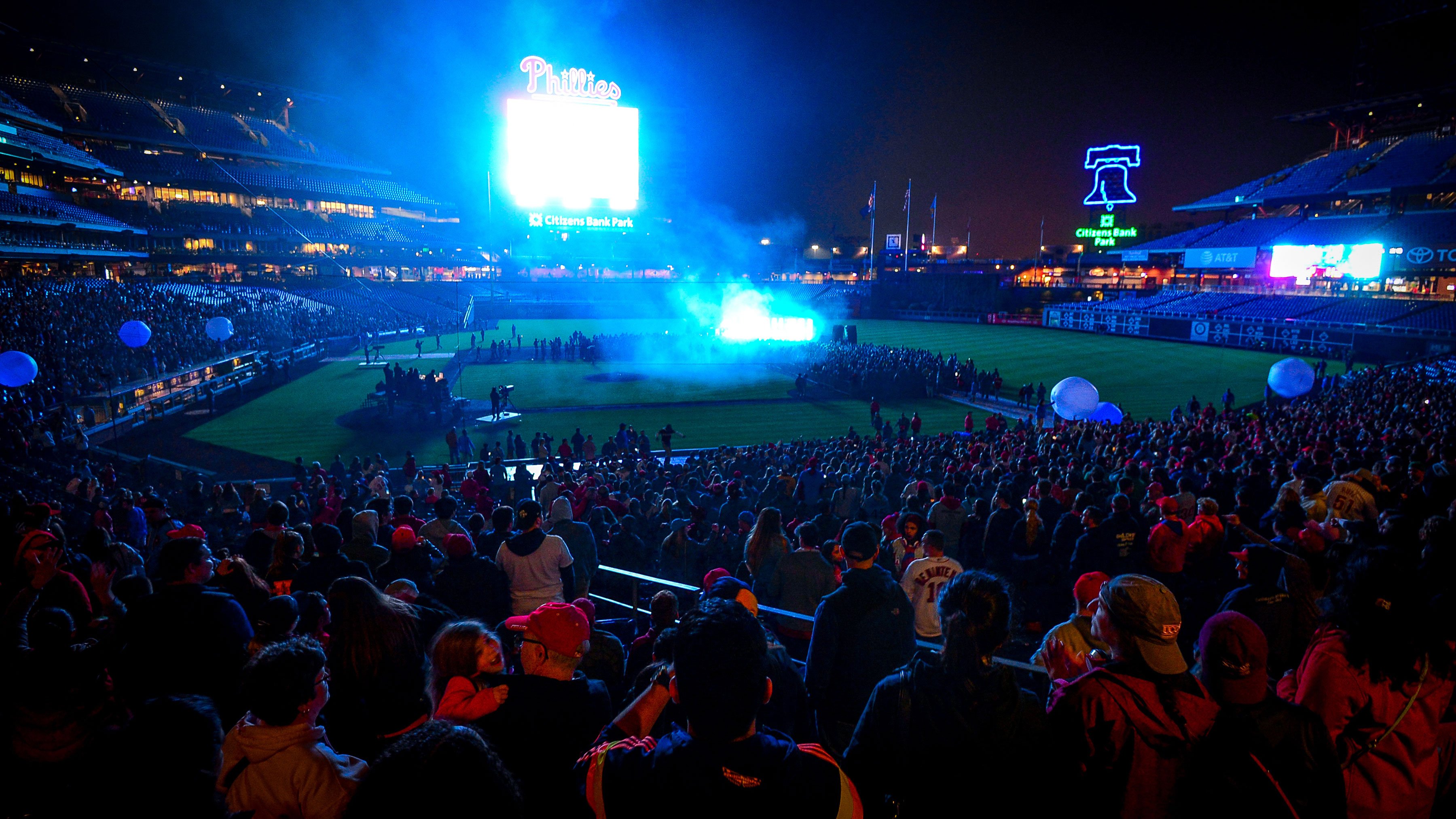 Philadelphia Phillies on Twitter "There will be more postgame concert
