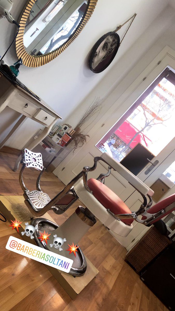 pizarro1986's tweet photo. #Barbería ☠️💥☠️💥 #Retocando https://t.co/aMHJKIydUH