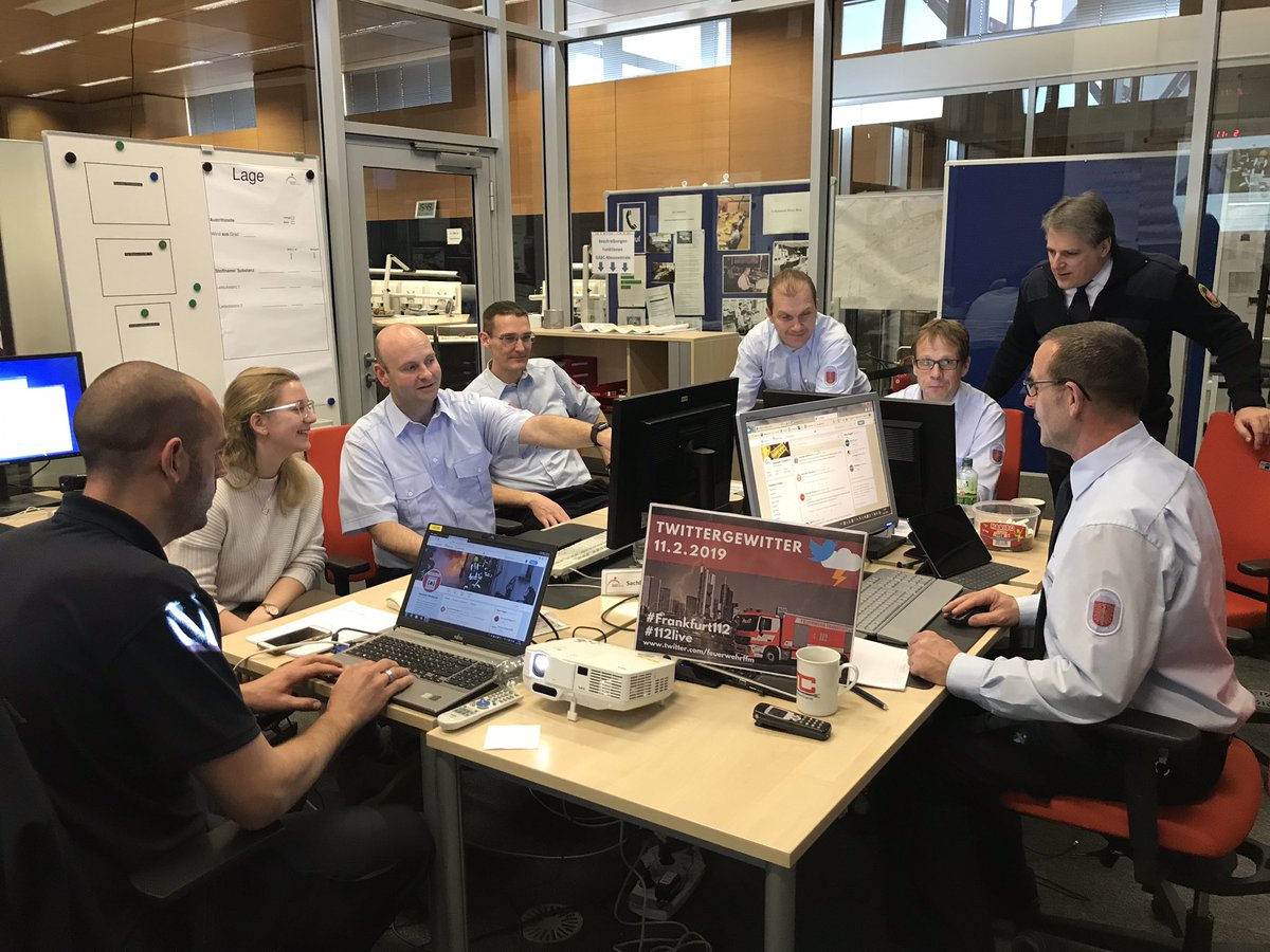 Feuerwehr Frankfurt tweet media