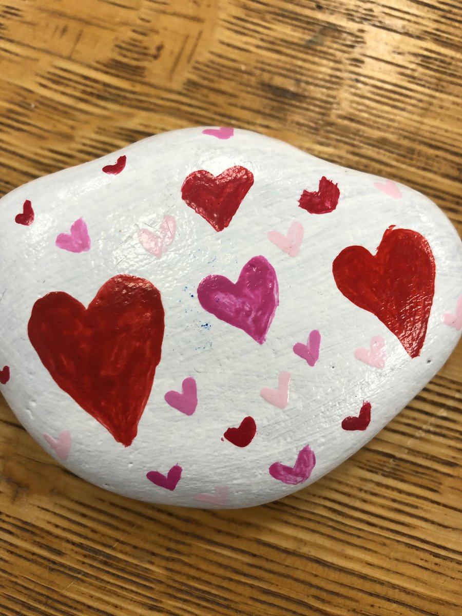 msmjhowell's tweet photo. What a great initiative in Brantford, ON! I love finding special treats from my students! #brantfordpaintedrocks #bestclass @GEDSB #mondaytreats @MajorBallachey https://t.co/aXLXDi0uXi