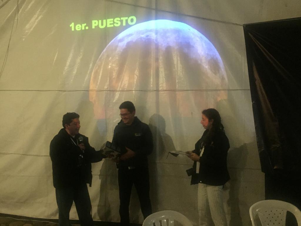 johncamero's tweet photo. Gracias a @AsoASASAC por el renococimiento en el concurso de #astrofotografia en el XXII Festival de Astronomía de Villa de Leyva. Muy importante este festival para la #astronomia de nuestro país. Gracias https://t.co/XaIybHGu4u