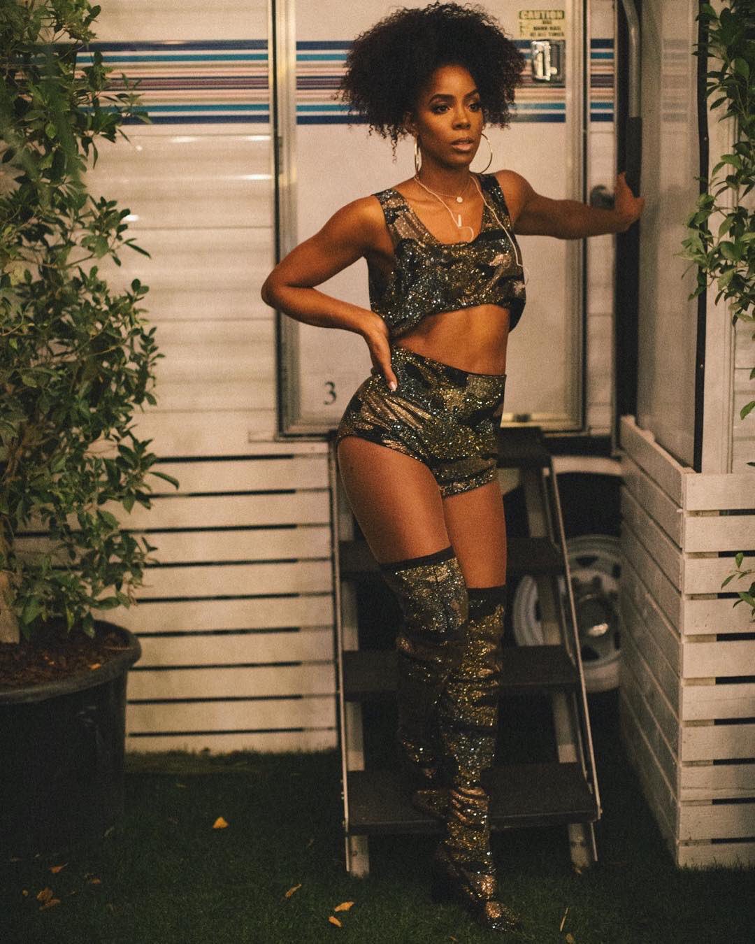 The BEAUTY jumps out every single time. happy birthday Kelly Rowland  