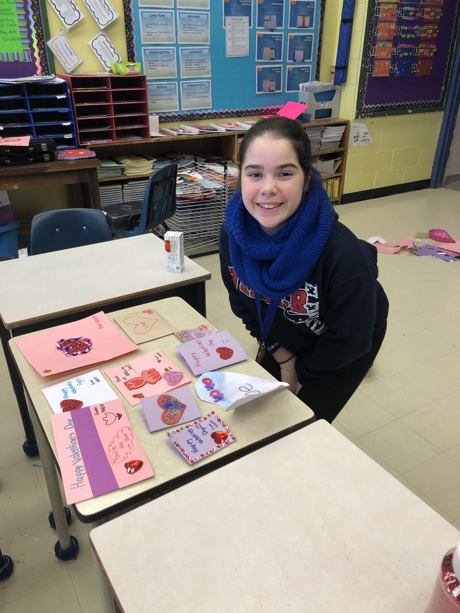 kristadgoulding's tweet image. These beautiful souls. My heart is full. These will be delivered to the farmers market this evening for distribution throughout the community tomorrow❤️🥰. #projectkindness @NLESDCA @VElementary