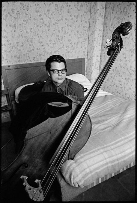 Charlie Haden

#Jazz #JazzSketches