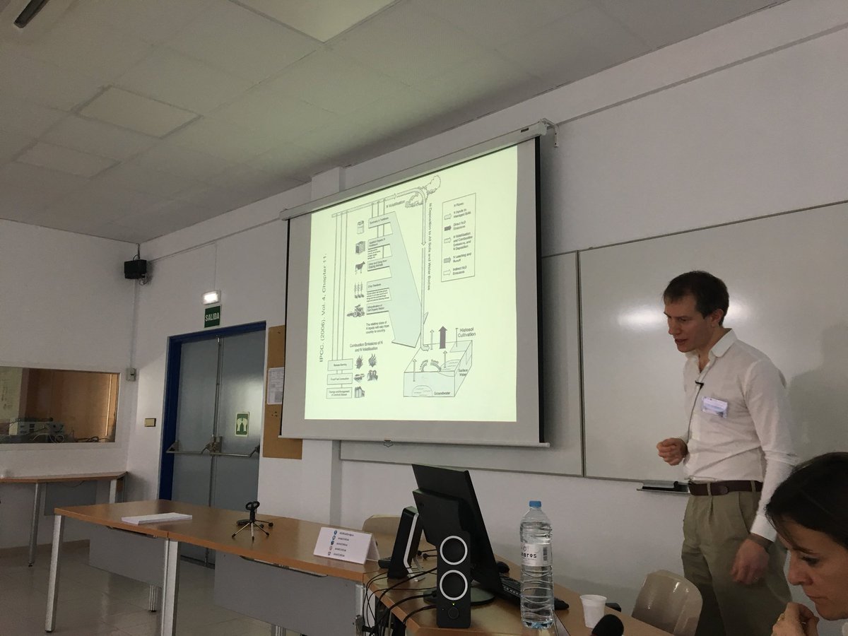 David Styles <a href="/BangorUni/">Bangor University</a> explains the different GHG emissions from livestock systems using examples from  <a href="/IPCC_CH/">IPCC</a> methodologies in our @IAMZCIHEAM course on #GHG and #livestock #climatechange