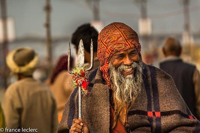 franceleclerc's tweet image. A friendly face in Allahabad. #india #allahabad #friendlyface #people_infinity #indiaportraits #people_and_world #thestreetphotographyhub #streetstorytelling #facesoftheworld #facesoftheearth #storiesofindia #coloursofindia #travelrealindia #neverstopexp… bit.ly/2I8pCKk